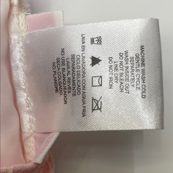 Jessica Ann Pink Lace Dress with Floral Detail - Picture 5 of 5